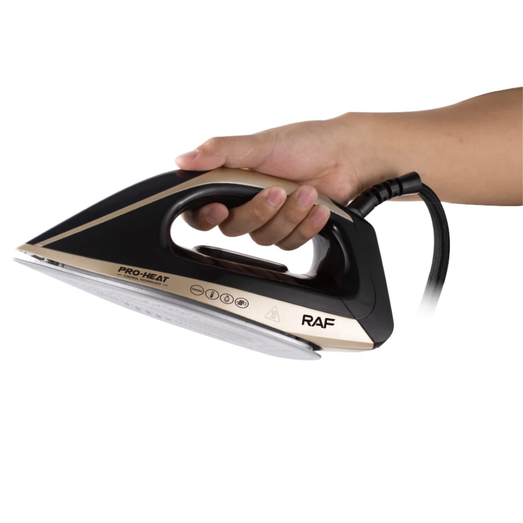 RAF R.1356 Professional 2200W Electric Steam Iron – Ceramic Soleplate with Vertical Steaming & Safety Lock